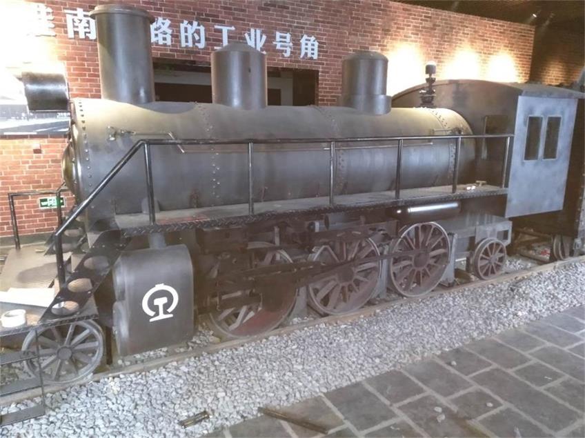 潢川县蒸汽火车模型